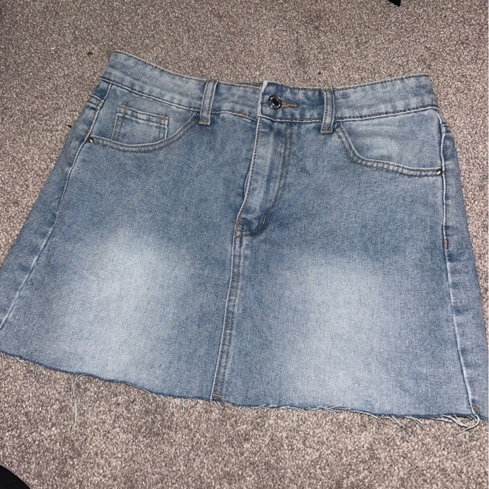 Stylish Denim Mini Skirt